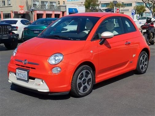 2015 FIAT 500e Battery Electric