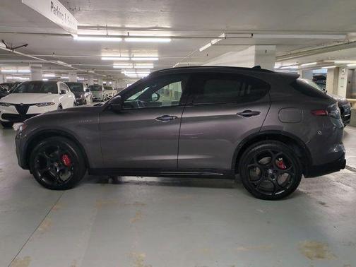Vesuvio Gray Metallic 2026 Alfa Romeo Stelvio Veloce