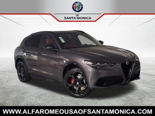 Vesuvio Gray Metallic 2026 Alfa Romeo Stelvio Veloce
