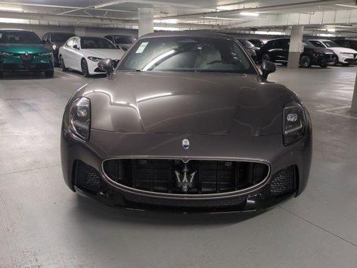 Grigio Maratea Metallic 2026 Maserati GranCabrio Base