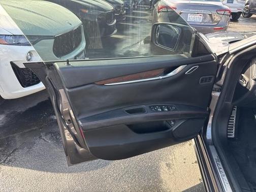 2016 Maserati Ghibli S