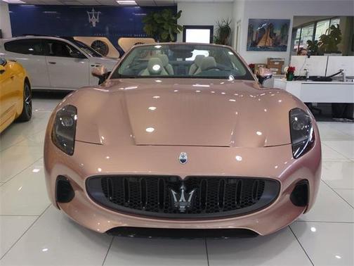 2025 Maserati GranCabrio Folgore Base
