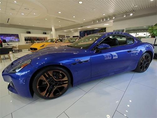 2025 Maserati GranTurismo Folgore Base