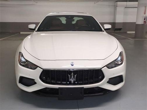 2022 Maserati Ghibli Modena