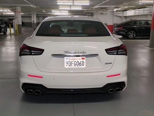 2022 Maserati Ghibli Modena