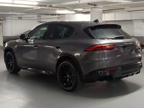 2025 Maserati Grecale Modena