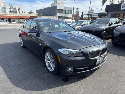 2011 BMW 535 i