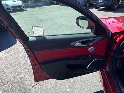 2017 Alfa Romeo Giulia Ti