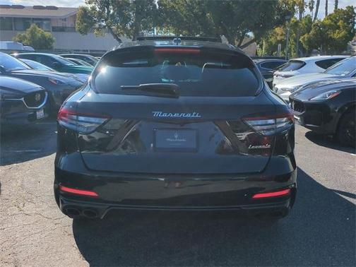 2024 Maserati Levante Trofeo V8 Ultima