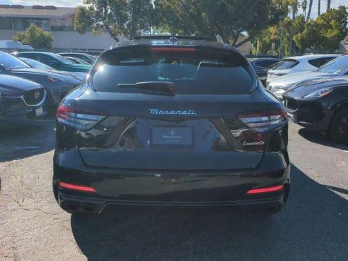 2024 Maserati Levante Trofeo V8 Ultima