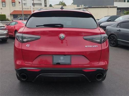 2024 Alfa Romeo Stelvio Ti