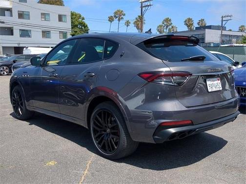 2022 Maserati Levante Modena