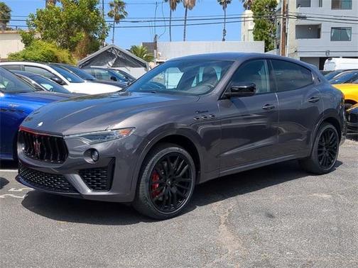 2022 Maserati Levante Modena