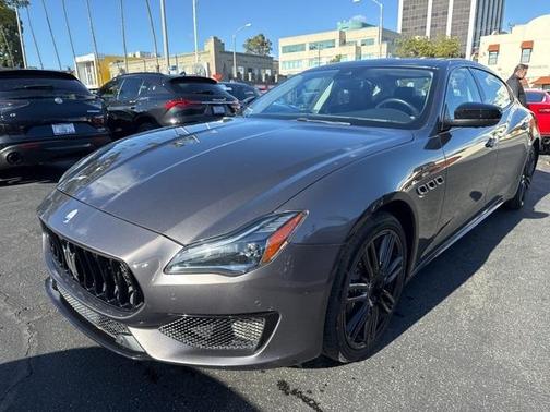 2022 Maserati Quattroporte Modena