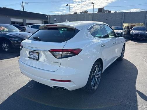 2023 Maserati Levante GT