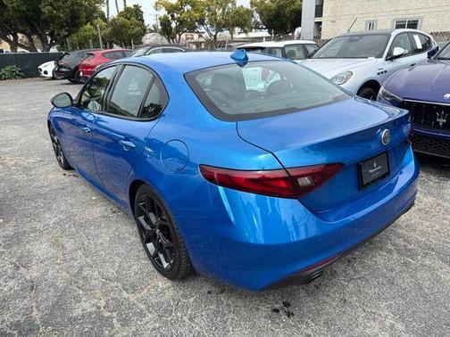 Misano Blue Metallic 2020 Alfa Romeo Giulia Base