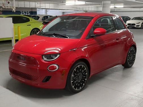 Red 2024 FIAT 500e Base