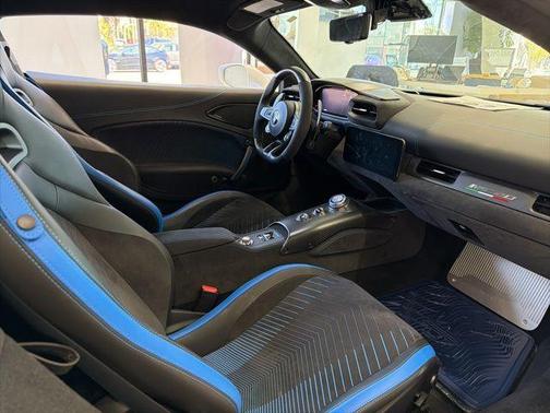 2022 Maserati MC20 Base