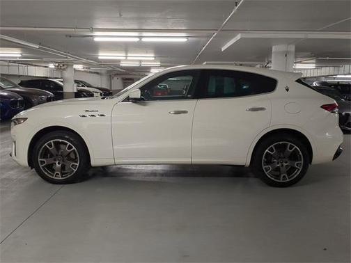 2022 Maserati Levante Modena
