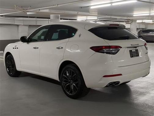 2024 Maserati Levante GT Ultima