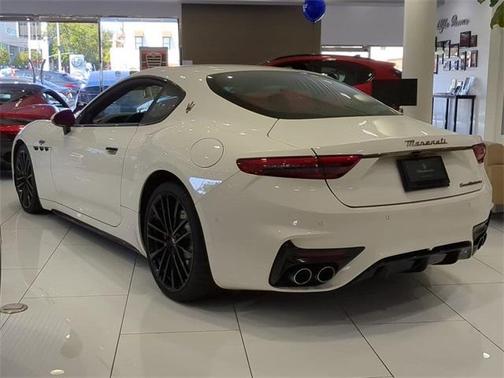 2024 Maserati GranTurismo Trofeo