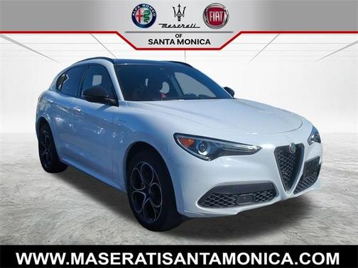 2022 Alfa Romeo Stelvio Veloce