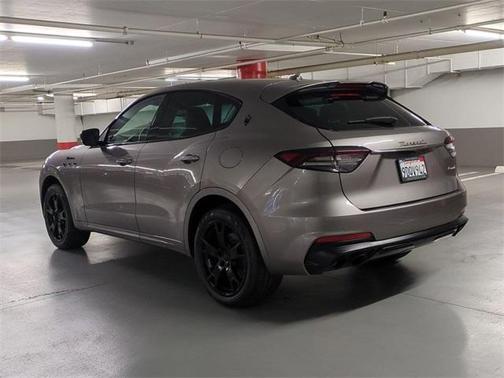2022 Maserati Levante Modena