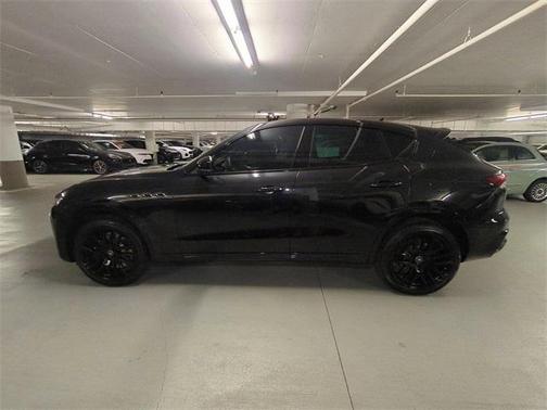 2022 Maserati Levante Modena