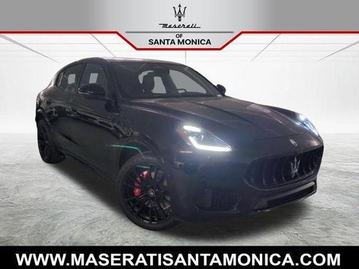 Nero 2025 Maserati Grecale Modena