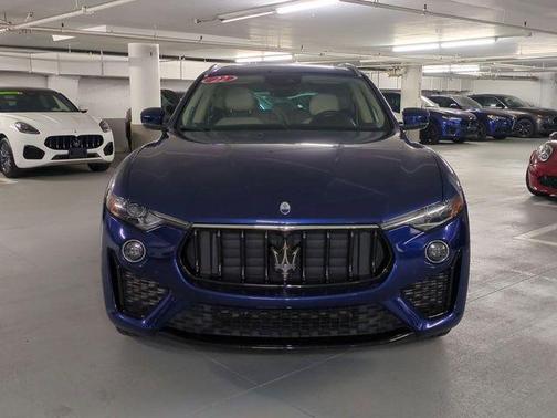 2022 Maserati Levante Modena