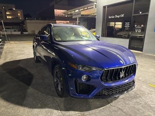 2022 Maserati Levante Modena