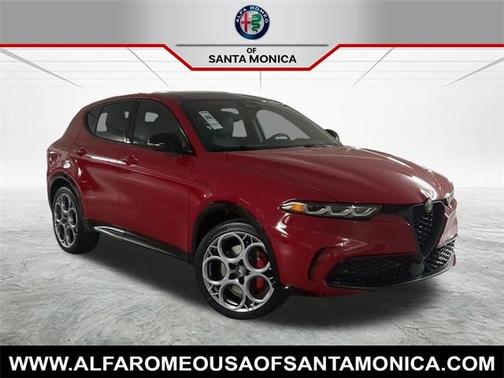 2025 Alfa Romeo Tonale Base