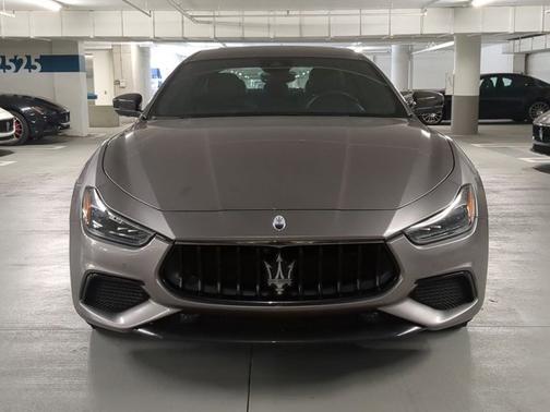 2022 Maserati Ghibli Modena