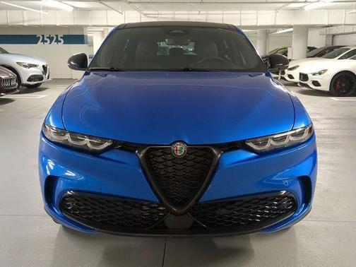 Misano Blue Metallic 2025 Alfa Romeo Tonale Base