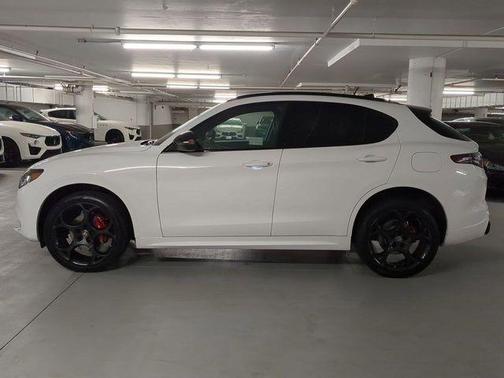 Milano 2025 Alfa Romeo Stelvio Special Edition