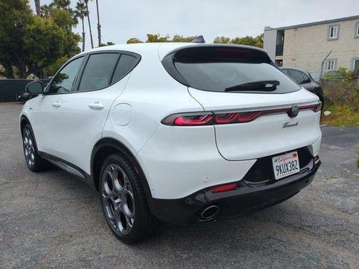 Alfa White 2024 Alfa Romeo Tonale Veloce