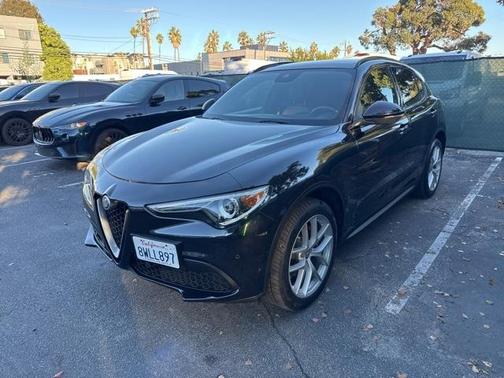 2019 Alfa Romeo Stelvio Ti Sport