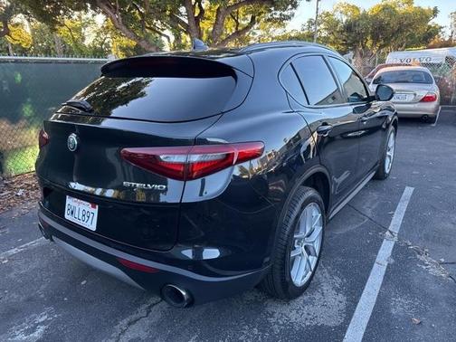 2019 Alfa Romeo Stelvio Ti Sport