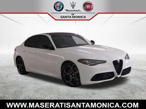 Alfa White 2023 Alfa Romeo Giulia Veloce