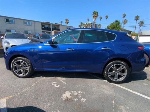 2022 Maserati Levante Modena