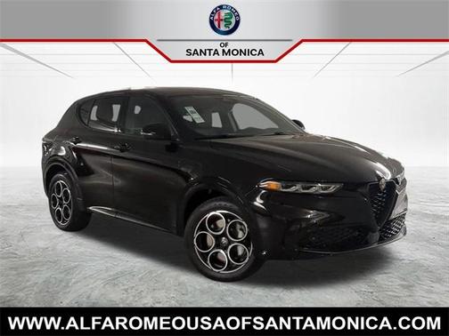 2025 Alfa Romeo Tonale Base