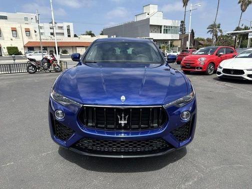 2022 Maserati Levante Modena