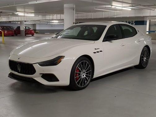 2024 Maserati Ghibli Modena Ultima Q4