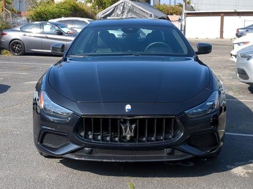 2022 Maserati Ghibli Modena