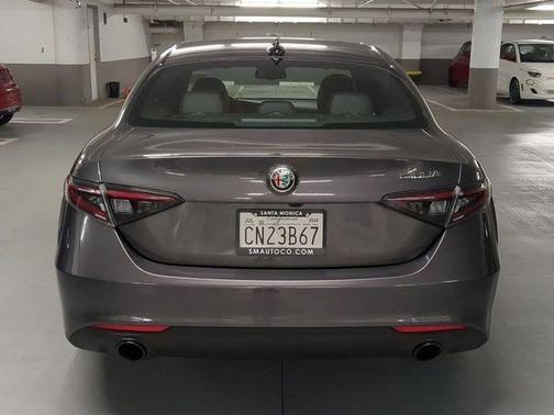 2024 Alfa Romeo Giulia Ti