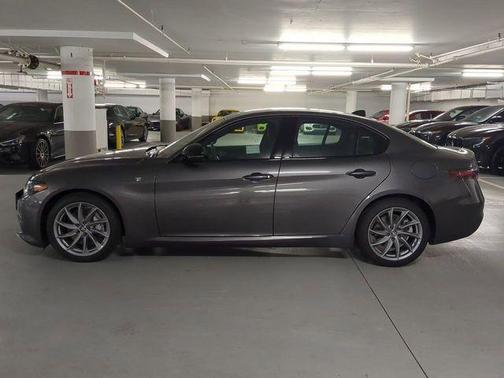 2024 Alfa Romeo Giulia Ti