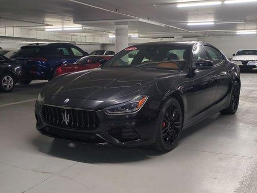 2022 Maserati Ghibli Modena