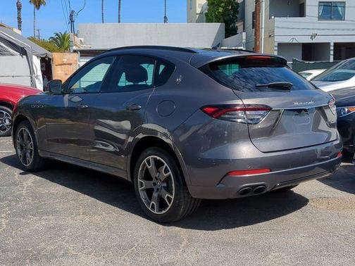 Grigio 2022 Maserati Levante GT