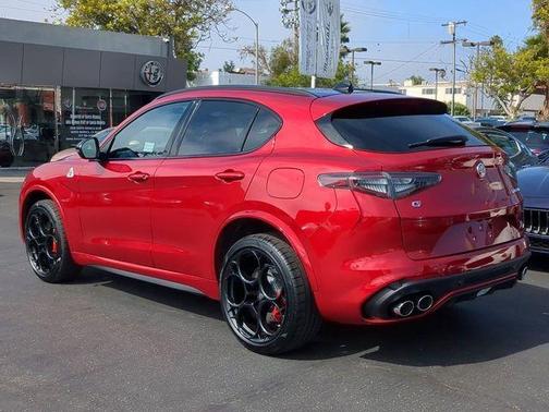 Rosso 2024 Alfa Romeo Stelvio Quadrifoglio