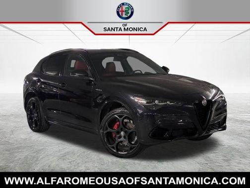 Vulcano Black Metallic 2026 Alfa Romeo Stelvio Veloce